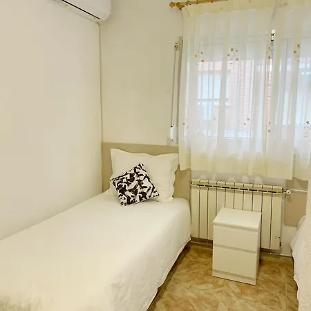 Pension El Carmen Alcobendas Exterior photo