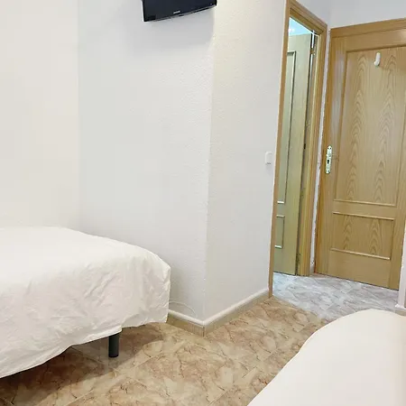 Pension El Carmen Alcobendas Exterior photo